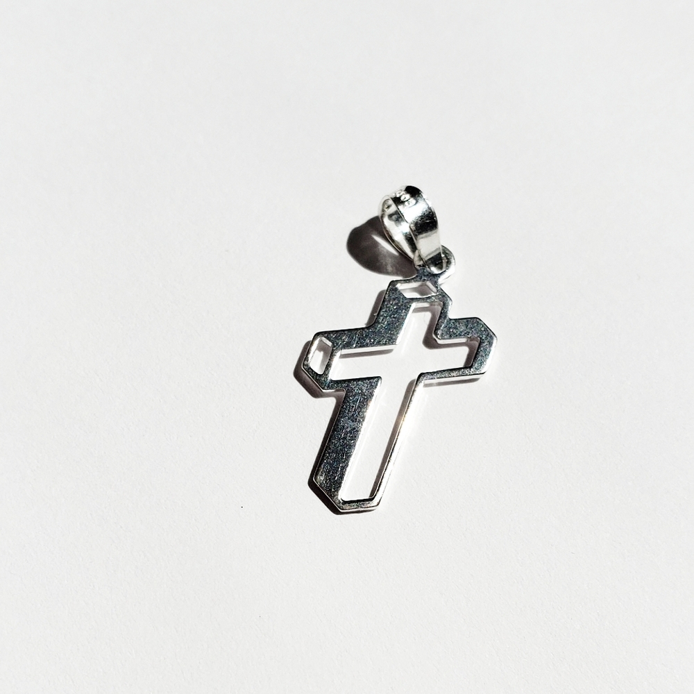 Flat 3D Sterling Silver Cross Pendant